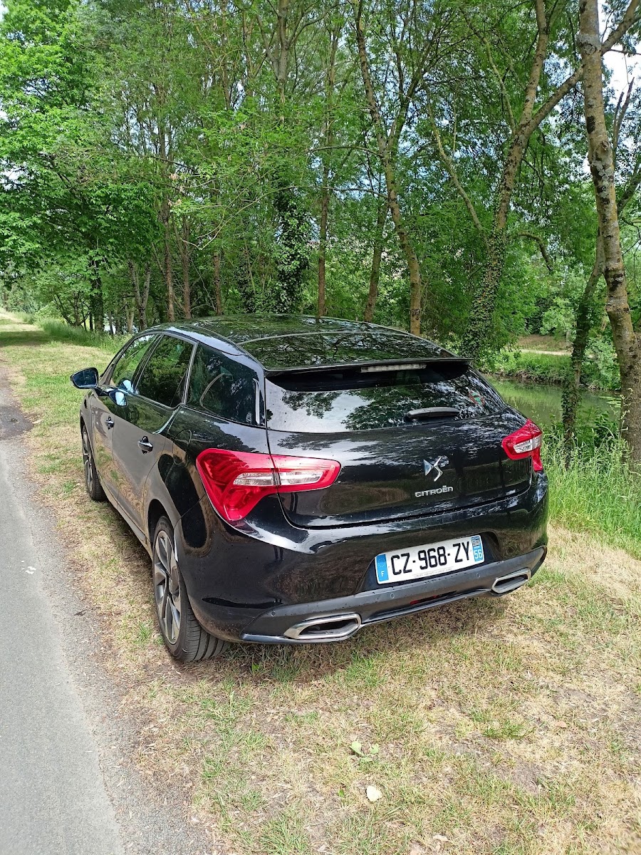 Véhicule de Guérin VTC Le Mans